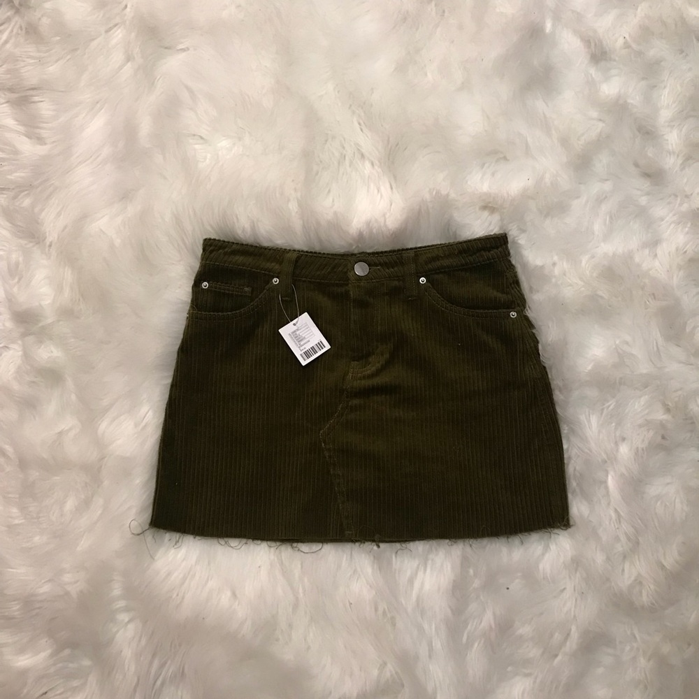 Corduroy green semi-distressed mini skirt